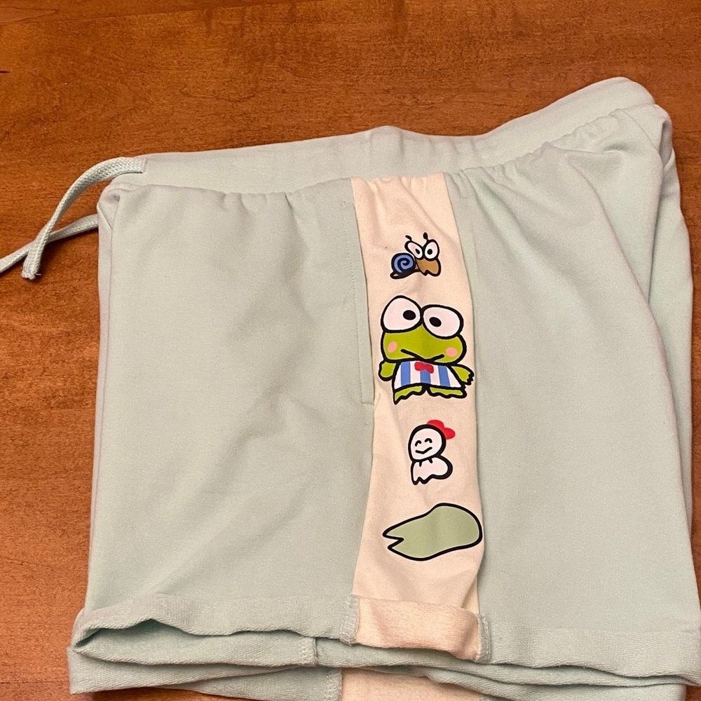 Sanrio Light Green High Waist Shorts - Picture 4 of 5
